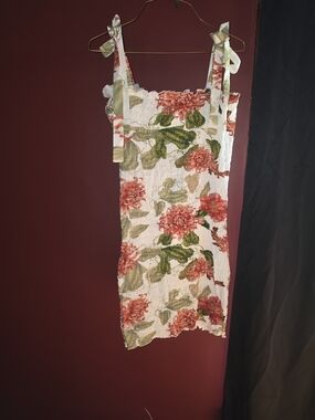 Floral Tie-Shoulder Sundress in White with Coral & Green